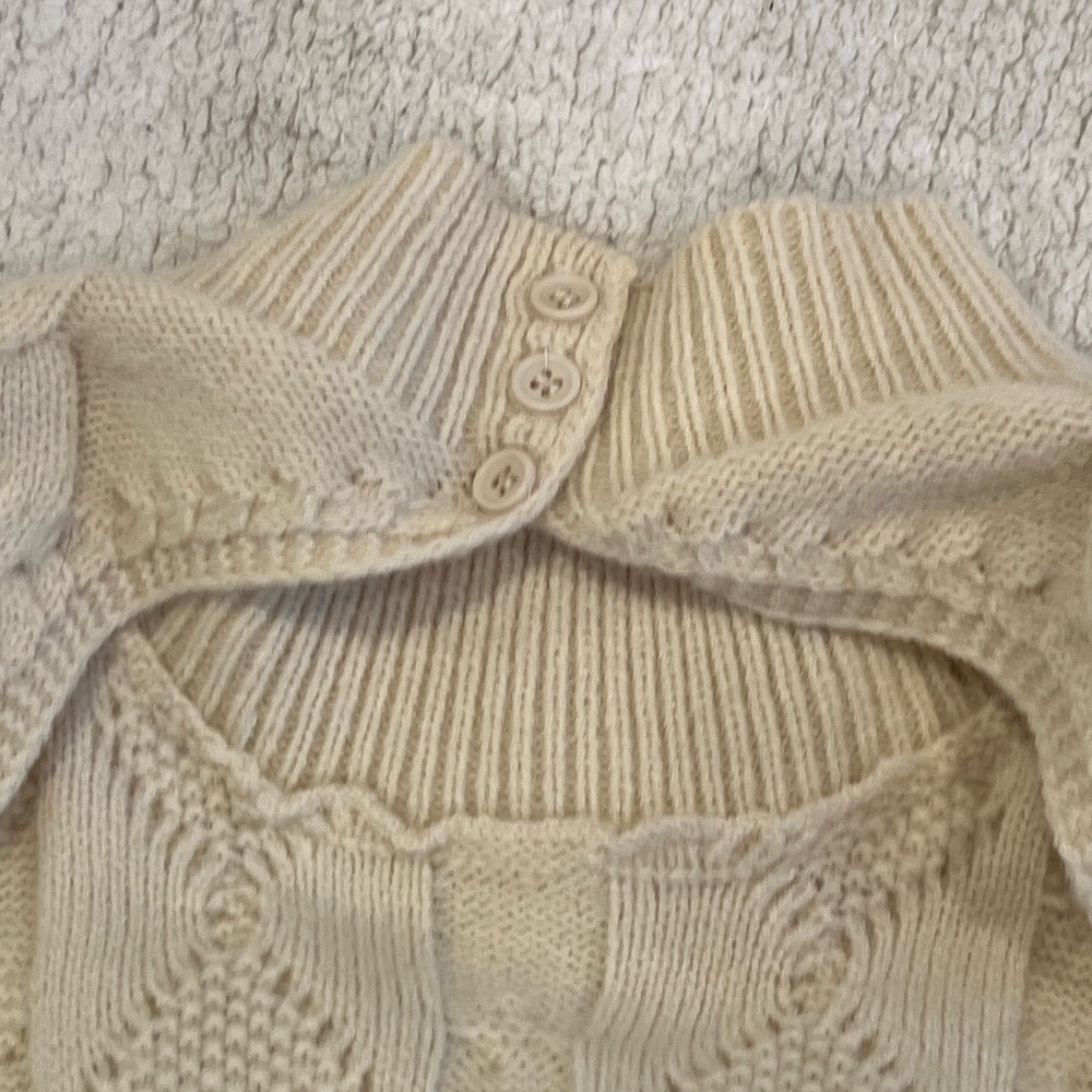 Elegant Cream Cable Knit Backless Dress - Picture 6 of 7